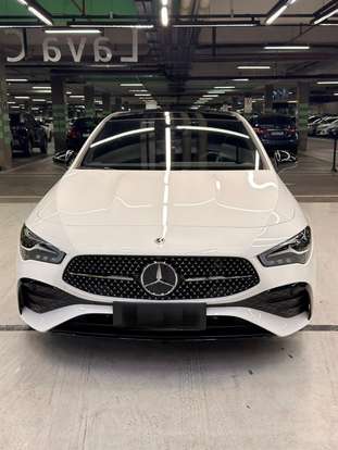 MERCEDES-BENZ-CLA 200-2025