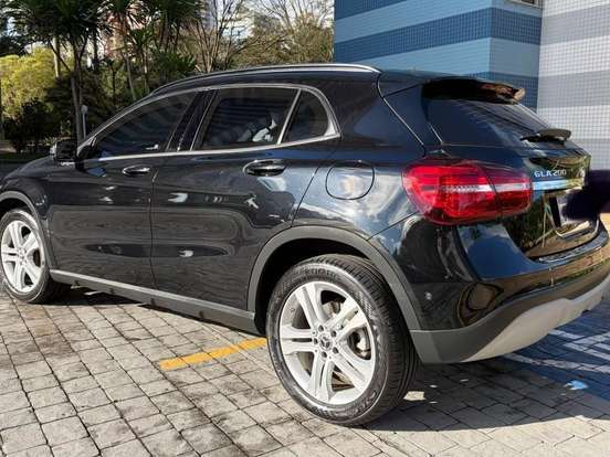 MERCEDES-BENZ-GLA 200-1.6 CGI FLEX ADVANCE 7G-DCT MERCEDES-BENZ-GLA 200-2019