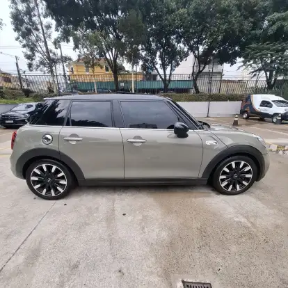 MINI-COOPER-2018