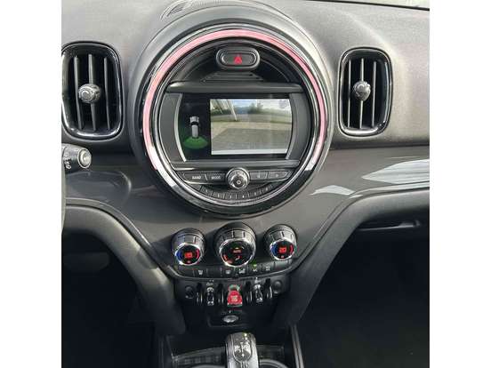MINI-COUNTRYMAN-2018