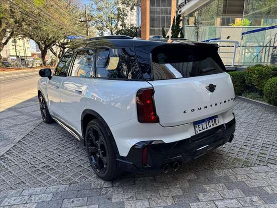 MINI-COUNTRYMAN-2025