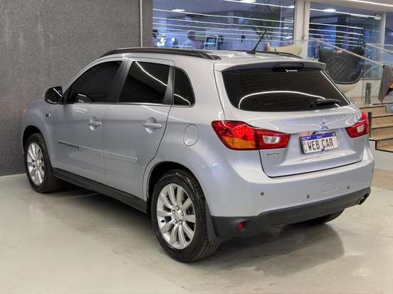 MITSUBISHI-ASX-2015