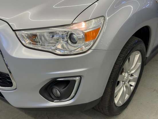 MITSUBISHI-ASX-2015