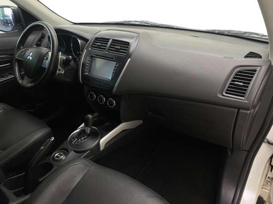 MITSUBISHI-ASX-2017