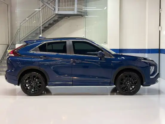 MITSUBISHI-ECLIPSE CROSS-1.5 MIVEC TURBO GASOLINA HPE CVT MITSUBISHI-ECLIPSE CROSS-2023