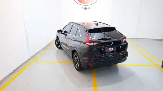 MITSUBISHI-ECLIPSE CROSS-2023