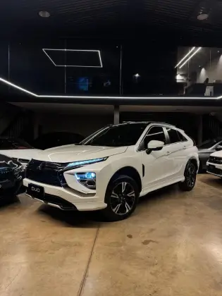 MITSUBISHI ECLIPSE CROSS 1.5 MIVEC TURBO GASOLINA HPE-S S-AWC SPORT CVT MITSUBISHI ECLIPSE CROSS 1.5 MIVEC TURBO GASOLINA HPE-S S-AWC SPORT CVT