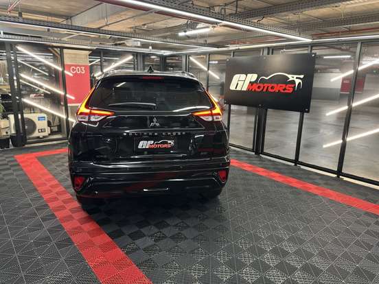 MITSUBISHI-ECLIPSE CROSS-1.5 MIVEC TURBO GASOLINA HPE BLACK CVT MITSUBISHI-ECLIPSE CROSS-2025