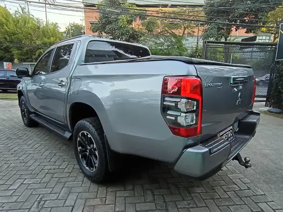 MITSUBISHI-L200 TRITON-2.4 16V TURBO DIESEL SPORT HPE CD 4P 4X4 AUTOMÁTICO MITSUBISHI-L200 TRITON-2024