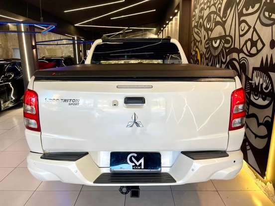 MITSUBISHI-L200 TRITON-2020