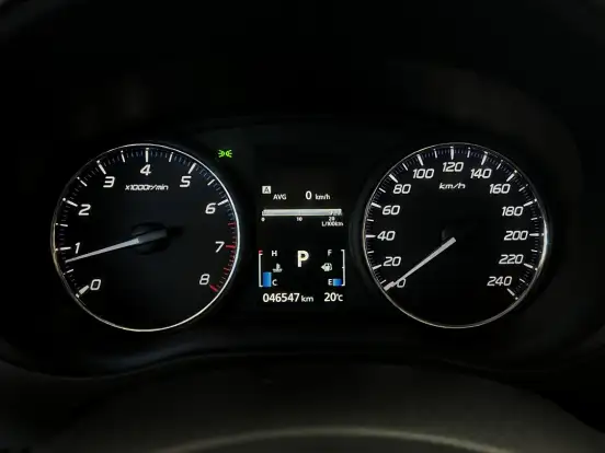 MITSUBISHI-OUTLANDER-2015