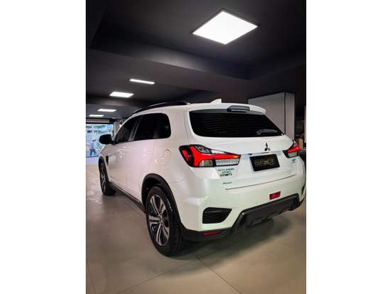 MITSUBISHI-OUTLANDER-2.0 MIVEC GASOLINA HPE AUTOMÁTICO MITSUBISHI-OUTLANDER-2020