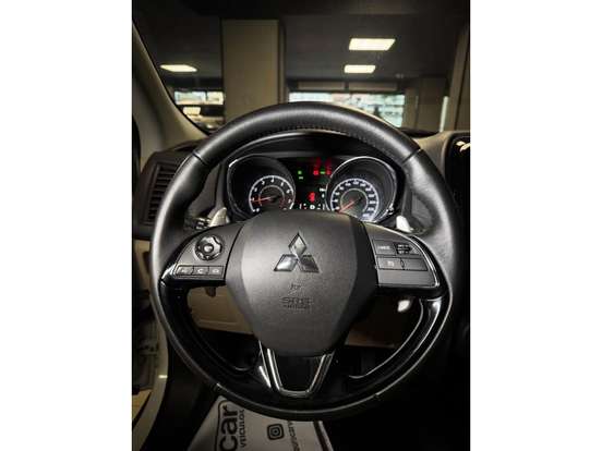 MITSUBISHI-OUTLANDER-2.0 MIVEC GASOLINA HPE AUTOMÁTICO MITSUBISHI-OUTLANDER-2020