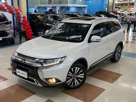 MITSUBISHI-OUTLANDER-2018