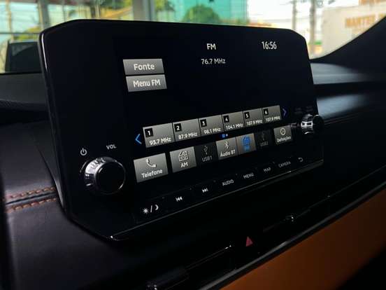 MITSUBISHI-OUTLANDER-2025