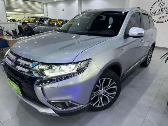 MITSUBISHI-OUTLANDER-2017