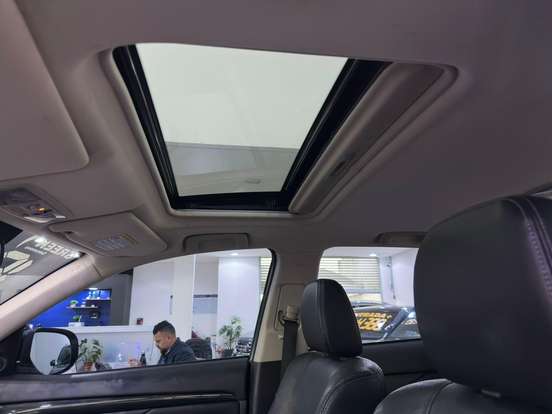 MITSUBISHI-OUTLANDER-3.0 GT 4X4 V6 24V GASOLINA 4P AUTOMÁTICO MITSUBISHI-OUTLANDER-2017