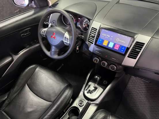 MITSUBISHI-OUTLANDER-3.0 GT4 4X4 V6 24V GASOLINA 4P AUTOMÁTICO MITSUBISHI-OUTLANDER-2013