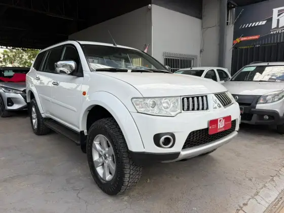 MITSUBISHI PAJERO 2.5 HD 4X4 8V TURBO INTERCOOLER DIESEL 4P MANUAL
