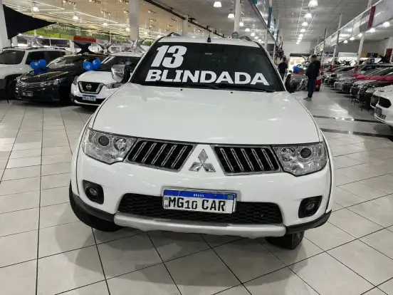 MITSUBISHI-PAJERO DAKAR-3.5 HPE 7 LUGARES 4X4 V6 24V FLEX 4P AUTOMÁTICO MITSUBISHI-PAJERO DAKAR-2012