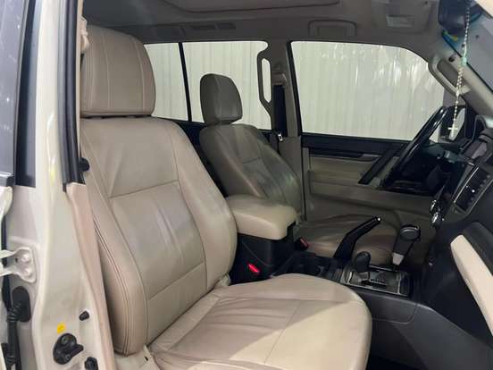 MITSUBISHI-PAJERO FULL-3.2 HPE 4X4 16V TURBO INTERCOOLER DIESEL 4P AUTOMÁTICO MITSUBISHI-PAJERO FULL-2019