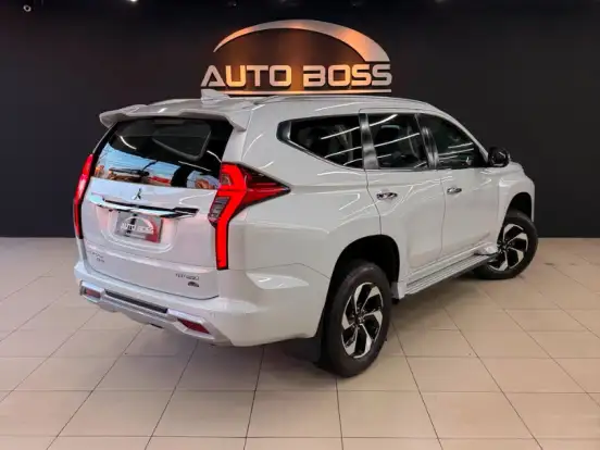 MITSUBISHI-PAJERO SPORT-2.4 16V MIVEC TURBO DIESEL HPE AWD AUTOMÁTICO MITSUBISHI-PAJERO SPORT-2024