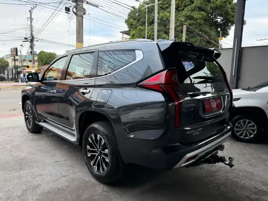 MITSUBISHI-PAJERO SPORT-2.4 16V MIVEC TURBO DIESEL HPE-S AWD AUTOMÁTICO MITSUBISHI-PAJERO SPORT-2023
