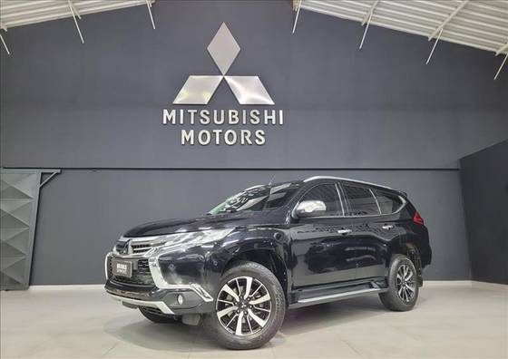 MITSUBISHI PAJERO SPORT 2.4 16V MIVEC TURBO DIESEL HPE AWD AUTOMÁTICO