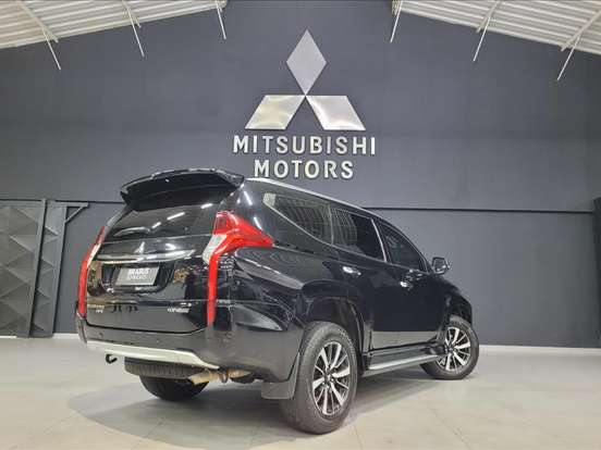 MITSUBISHI-PAJERO SPORT-2.4 16V MIVEC TURBO DIESEL HPE AWD AUTOMÁTICO MITSUBISHI-PAJERO SPORT-2019