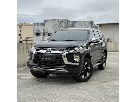 MITSUBISHI PAJERO SPORT 2.4 16V MIVEC TURBO DIESEL HPE-S AWD AUTOMÁTICO