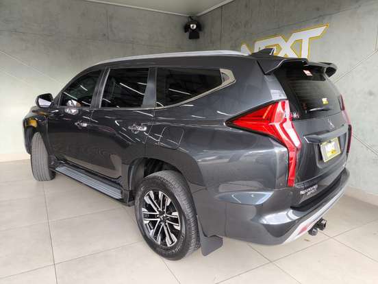 MITSUBISHI-PAJERO SPORT-2.4 16V MIVEC TURBO DIESEL HPE-S AWD AUTOMÁTICO MITSUBISHI-PAJERO SPORT-2023