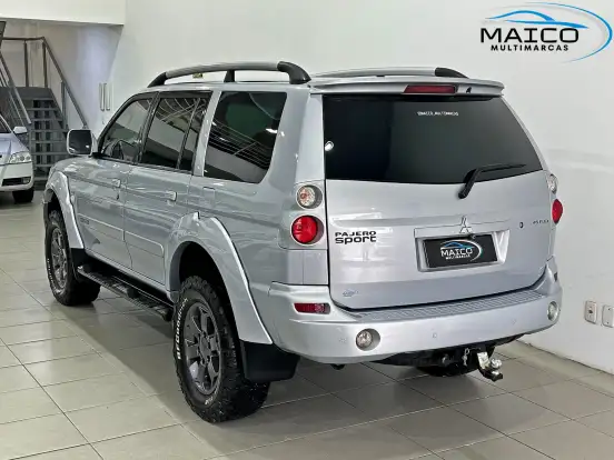 MITSUBISHI-PAJERO SPORT-2010