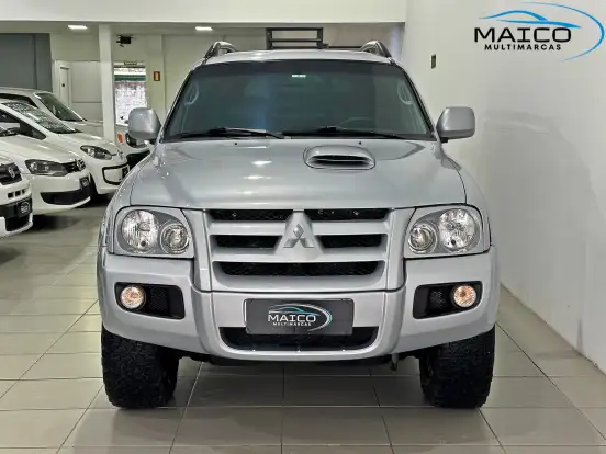 MITSUBISHI-PAJERO SPORT-2010