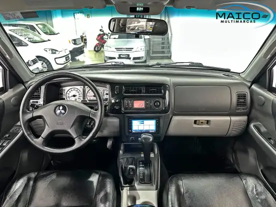 MITSUBISHI-PAJERO SPORT-2010