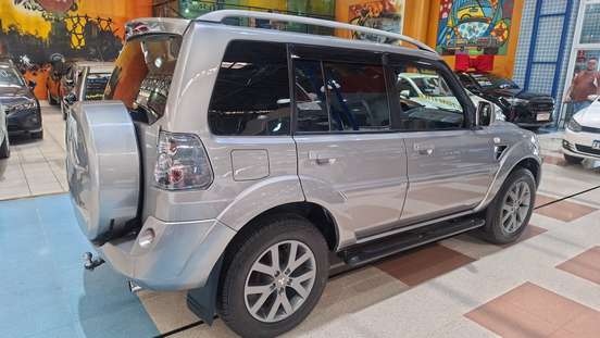 MITSUBISHI-PAJERO TR4-2.0 4X2 16V 140CV FLEX 4P AUTOMÁTICO MITSUBISHI-PAJERO TR4-2012