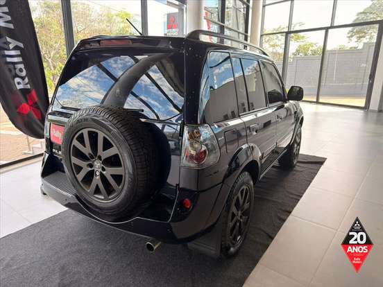 MITSUBISHI-PAJERO TR4-2.0 4X4 16V 140CV FLEX 4P AUTOMÁTICO MITSUBISHI-PAJERO TR4-2009