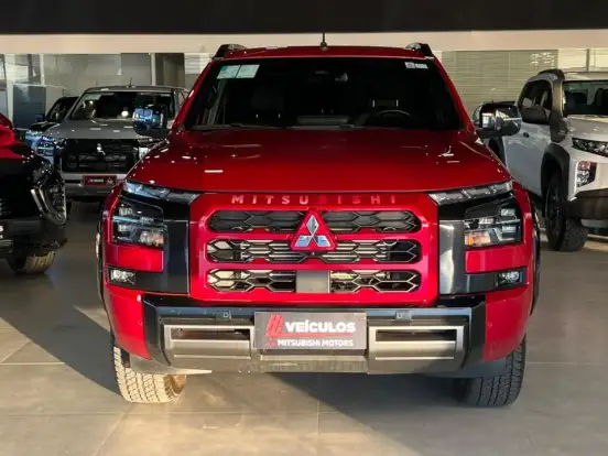 MITSUBISHI-TRITON-2.4 BITURBO DIESEL CD KATANA 4X4 AUTOMÁTICO MITSUBISHI-TRITON-2025