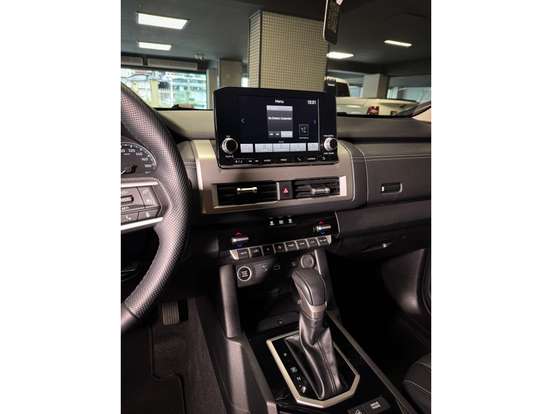 MITSUBISHI-TRITON-2025