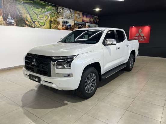 MITSUBISHI-TRITON-2.4 BITURBO DIESEL CD HPE-S 4X4 AUTOMÁTICO MITSUBISHI-TRITON-2025
