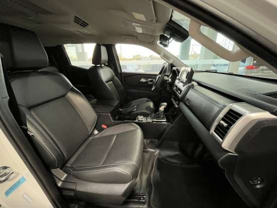 MITSUBISHI-TRITON-2.4 BITURBO DIESEL CD HPE-S 4X4 AUTOMÁTICO MITSUBISHI-TRITON-2025
