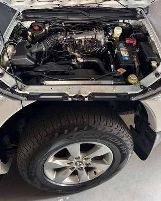 MITSUBISHI-PAJERO DAKAR-3.5 HPE 7 LUGARES 4X4 V6 24V FLEX 4P AUTOMÁTICO MITSUBISHI-PAJERO DAKAR-2013