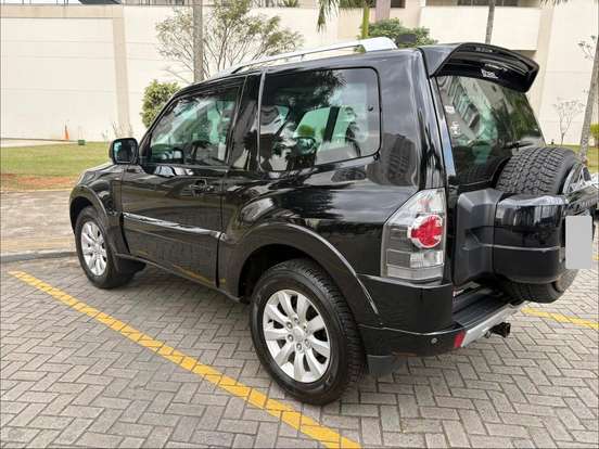MITSUBISHI-PAJERO FULL-3.8 HPE 4X4 V6 24V GASOLINA 2P AUTOMÁTICO MITSUBISHI-PAJERO FULL-2011
