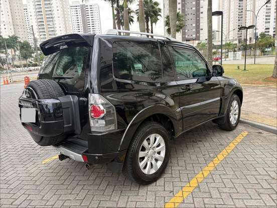 MITSUBISHI-PAJERO FULL-3.8 HPE 4X4 V6 24V GASOLINA 2P AUTOMÁTICO MITSUBISHI-PAJERO FULL-2011