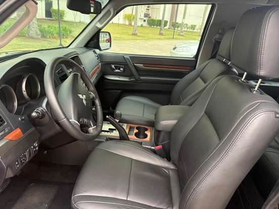 MITSUBISHI-PAJERO FULL-3.8 HPE 4X4 V6 24V GASOLINA 2P AUTOMÁTICO MITSUBISHI-PAJERO FULL-2011