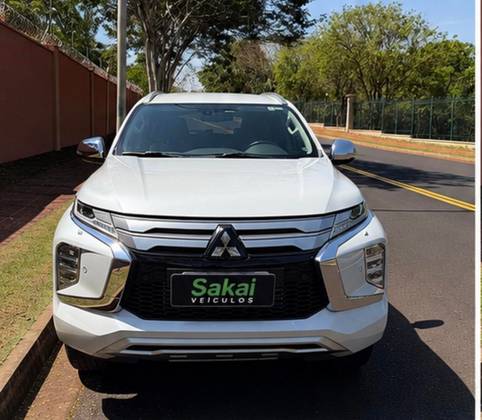 MITSUBISHI PAJERO SPORT 2.4 16V MIVEC TURBO DIESEL HPE AWD AUTOMÁTICO