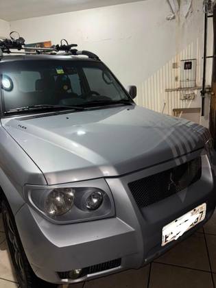 MITSUBISHI PAJERO TR4 2.0 4X4 16V 140CV FLEX 4P AUTOMÁTICO