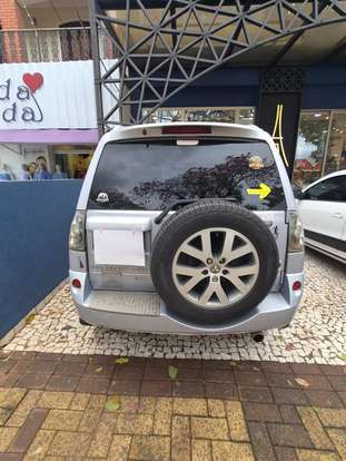 MITSUBISHI-PAJERO TR4-2.0 4X4 16V 140CV FLEX 4P AUTOMÁTICO MITSUBISHI-PAJERO TR4-2012