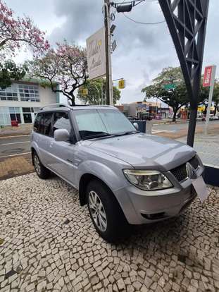 MITSUBISHI-PAJERO TR4-2.0 4X4 16V 140CV FLEX 4P AUTOMÁTICO MITSUBISHI-PAJERO TR4-2012