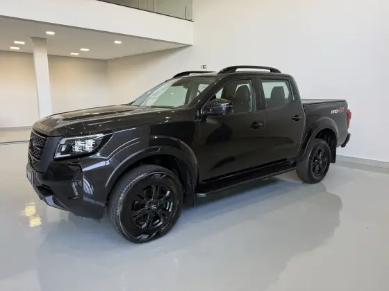 NISSAN FRONTIER 2.3 16V TURBO DIESEL PRO4X CD 4X4 AUTOMÁTICO