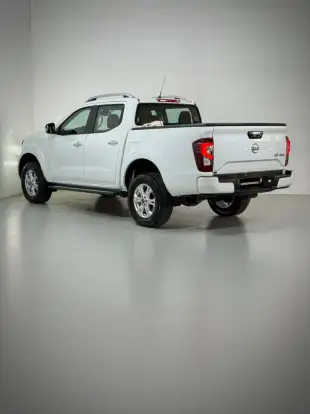 NISSAN-FRONTIER-2024